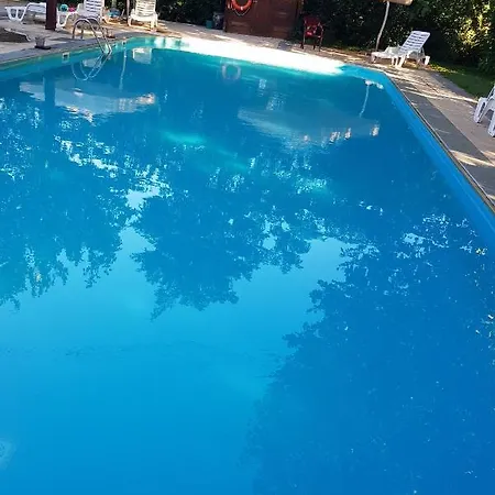 Sommer Panzio 住宿加早餐酒店 Balatonföldvár