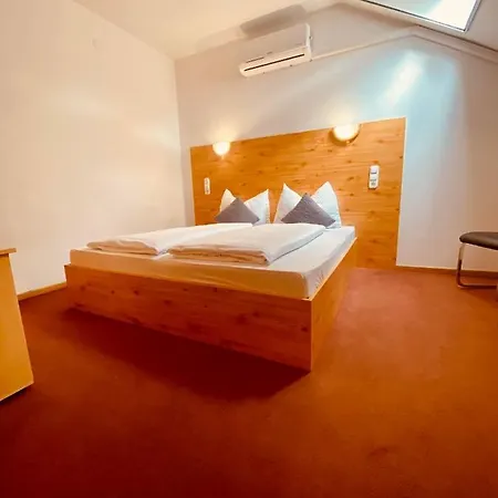 Sommer Panzio ベッド・アンド・ブレックファスト 3*