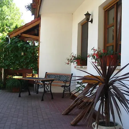 Bed & Breakfast Sommer Panzio