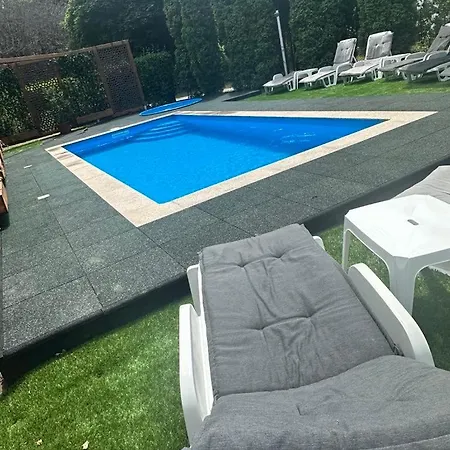 Sommer Panzio Bed & Breakfast