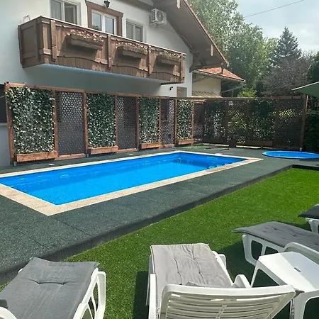 Sommer Panzio Bed & Breakfast Balatonföldvár