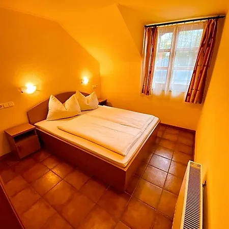 Sommer Panzio Balatonföldvár