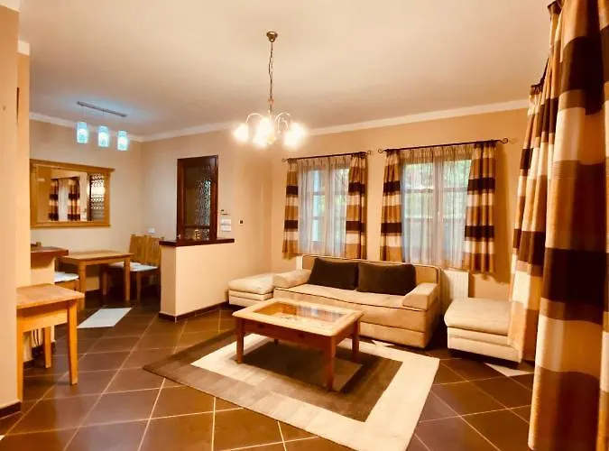 Sommer Panzio ベッド・アンド・ブレックファスト 3*