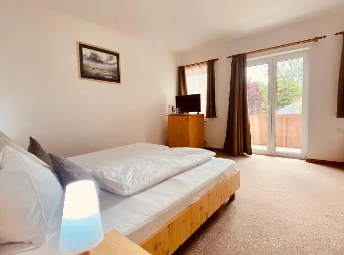 Sommer Panzio 3* Balatonföldvár