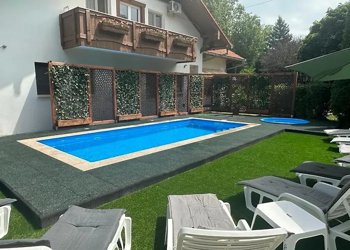 Sommer Panzió Frühstückspension Balatonföldvár