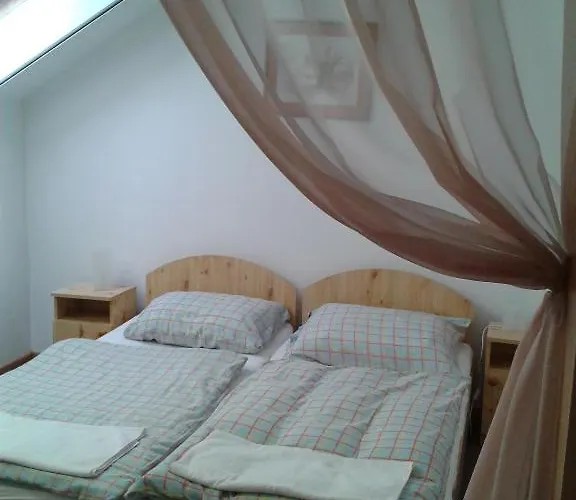 Sommer Panzio 3* Balatonföldvár