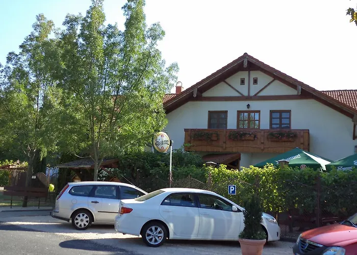 Bed & Breakfast Sommer Panzio